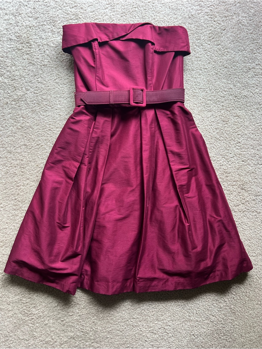 White House Black Market Strapless Belted A-Line Dress in Berry - Size 2
